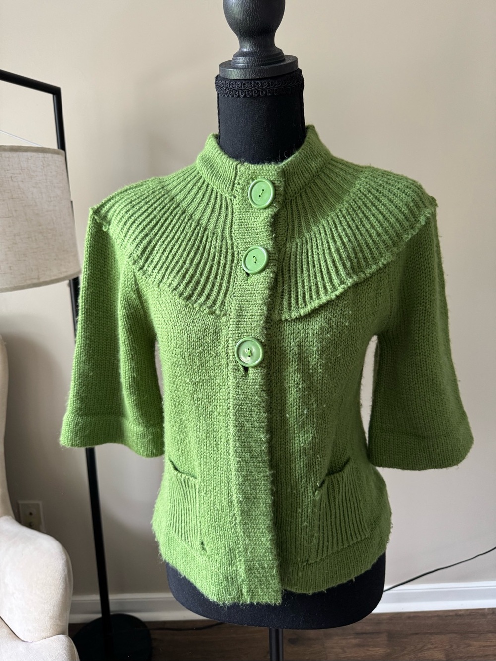 Green Short-Sleeve Rib-Yoke Button Front Cardigan